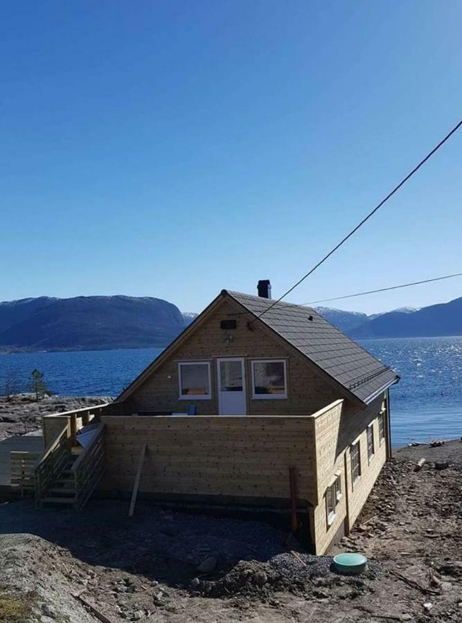 Waerholmen Apartamento Lavik  Exterior foto